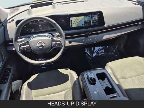Used 2023 Nissan Ariya AWD image 13