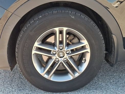 Used 2017 Hyundai Santa Fe Sport w/ Cargo Package AWD/4WD image 28