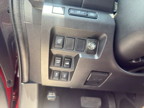Used 2023 Nissan Frontier PRO-4X w/ Technology Package AWD/4WD image 14