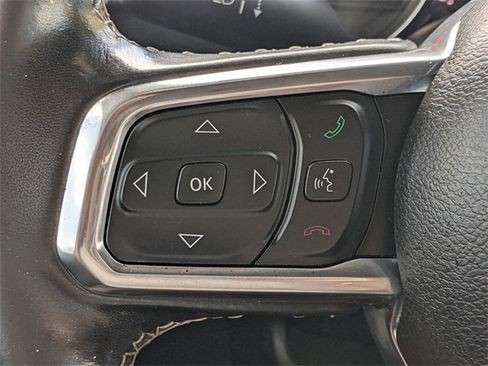 Used 2022 Jeep Wrangler Unlimited Sahara image 17