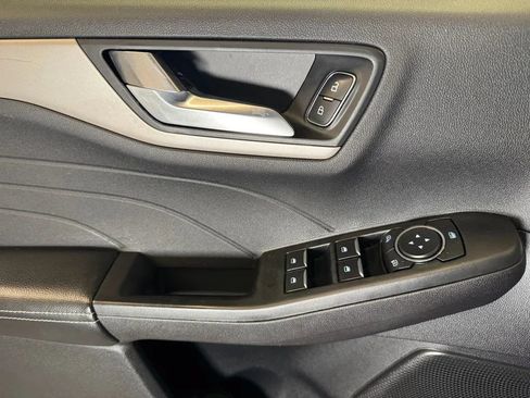 Used 2022 Ford Escape SEL AWD/4WD image 19