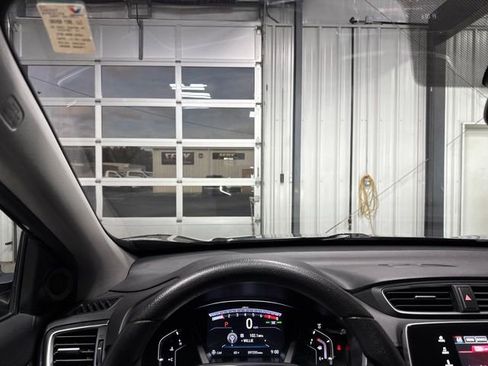 Used 2019 Honda CR-V EX image 10