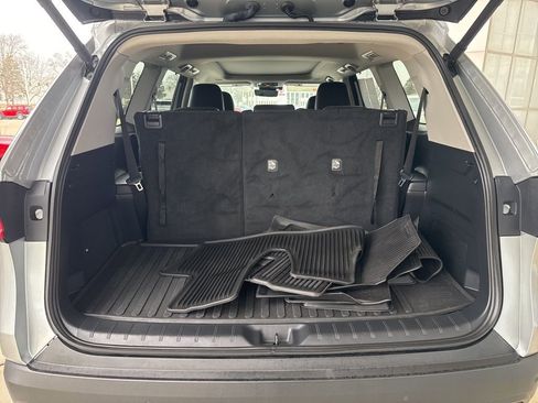 Certified 2024 Toyota Grand Highlander Platinum image 19