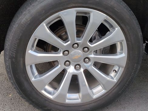 Used 2022 Chevrolet Silverado 1500 High Country image 14