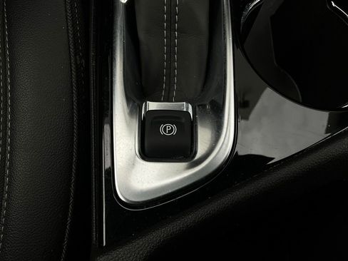 Used 2025 Buick Encore GX Preferred image 21