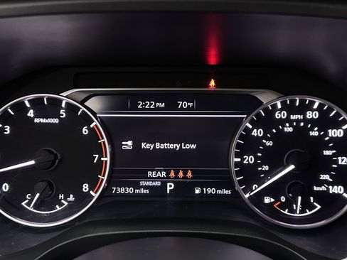 Used 2022 Nissan Rogue SV FWD image 19