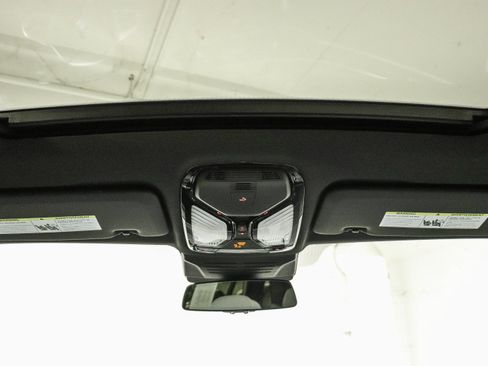 Used 2026 BMW X5 sDrive40i w/ M Sport Package RWD image 11