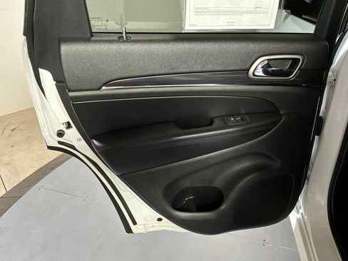Certified 2020 Jeep Grand Cherokee Limited X AWD/4WD image 11