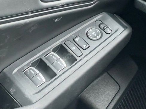 Used 2025 Honda Accord EX-L image 33