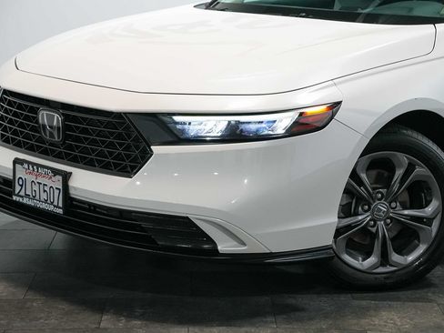 Used 2024 Honda Accord EX image 10