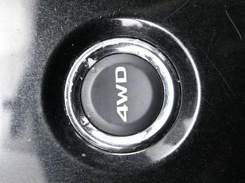 Used 2018 Mitsubishi Outlander ES image 33