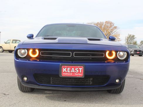 Used 2018 Dodge Challenger GT w/ Driver Convenience Group image 6