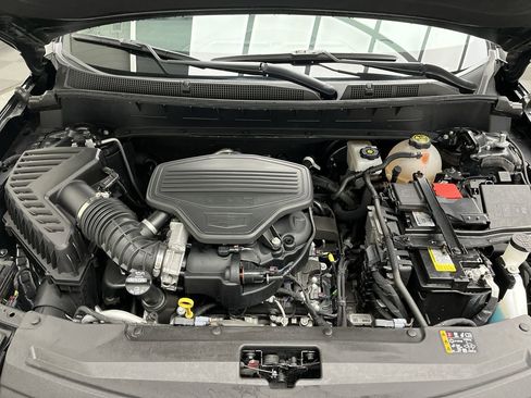 Used 2023 Cadillac XT6 Sport image 33