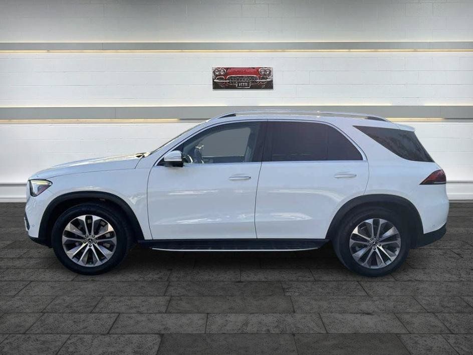 Used 2020 Mercedes-Benz GLE 350 4MATIC image 4