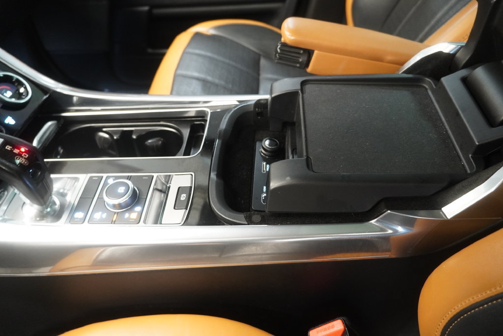 Used 2018 Land Rover Range Rover Sport HSE Dynamic AWD/4WD image 24