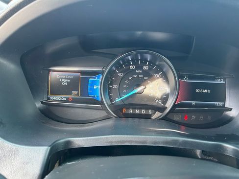 Certified 2017 Ford Explorer XLT w/ Equipment Group 202A image 23