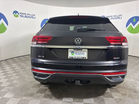 Used 2022 Volkswagen Atlas Cross Sport SE image 6