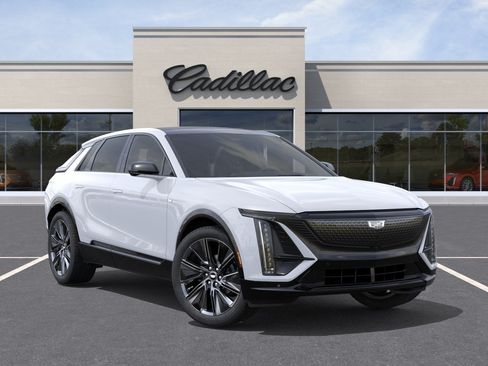 New 2027 Cadillac Lyriq Signature Sport w/ Nappa Leather Package AWD/4WD image 7