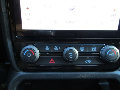 New 2025 Ford Ranger XLT image 29