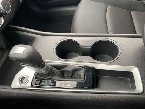 Used 2025 Nissan Altima 2.5 SV image 42