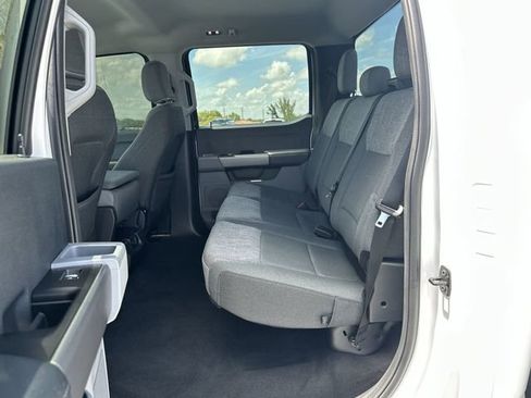 Used 2025 Ford F250 XLT AWD/4WD image 27