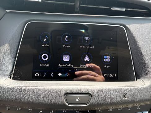 Used 2019 Cadillac XT4 Premium Luxury w/ Cold Weather Package FWD image 25