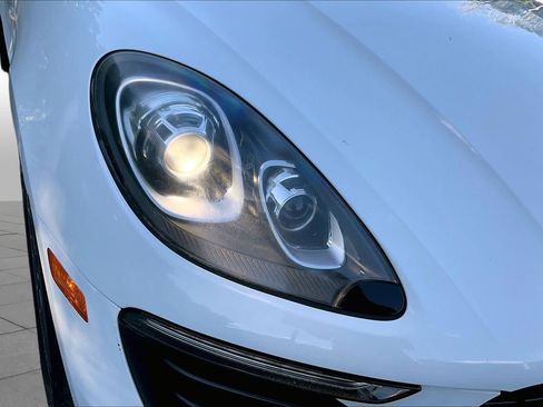 Used 2017 Porsche Macan S AWD/4WD image 25