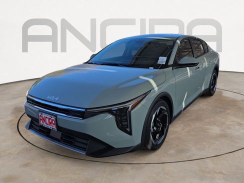 Certified 2025 Kia K4 EX image 4