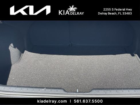 New 2025 Kia K4 LXS image 8