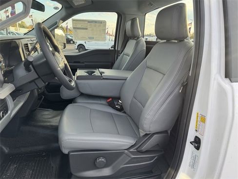 New 2026 Ford F350 XL w/ XL Chrome Package image 16