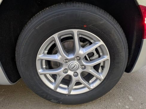 New 2026 Chrysler Voyager LX image 40