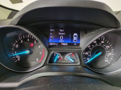Used 2017 Ford Escape SE FWD image 17