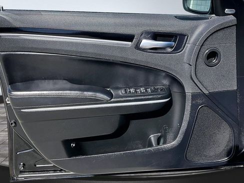 Certified 2023 Chrysler 300 S RWD image 13