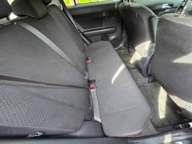 Used 2008 Scion xB FWD image 13