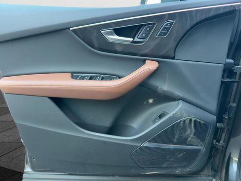 Used 2023 Audi Q7 3.0T Premium Plus w/ Premium Plus Package image 16