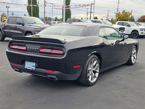 Certified 2023 Dodge Challenger GT image 6