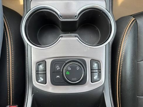 Certified 2024 GMC Terrain AT4 w/ LPO, Floor Liner Package AWD/4WD image 23