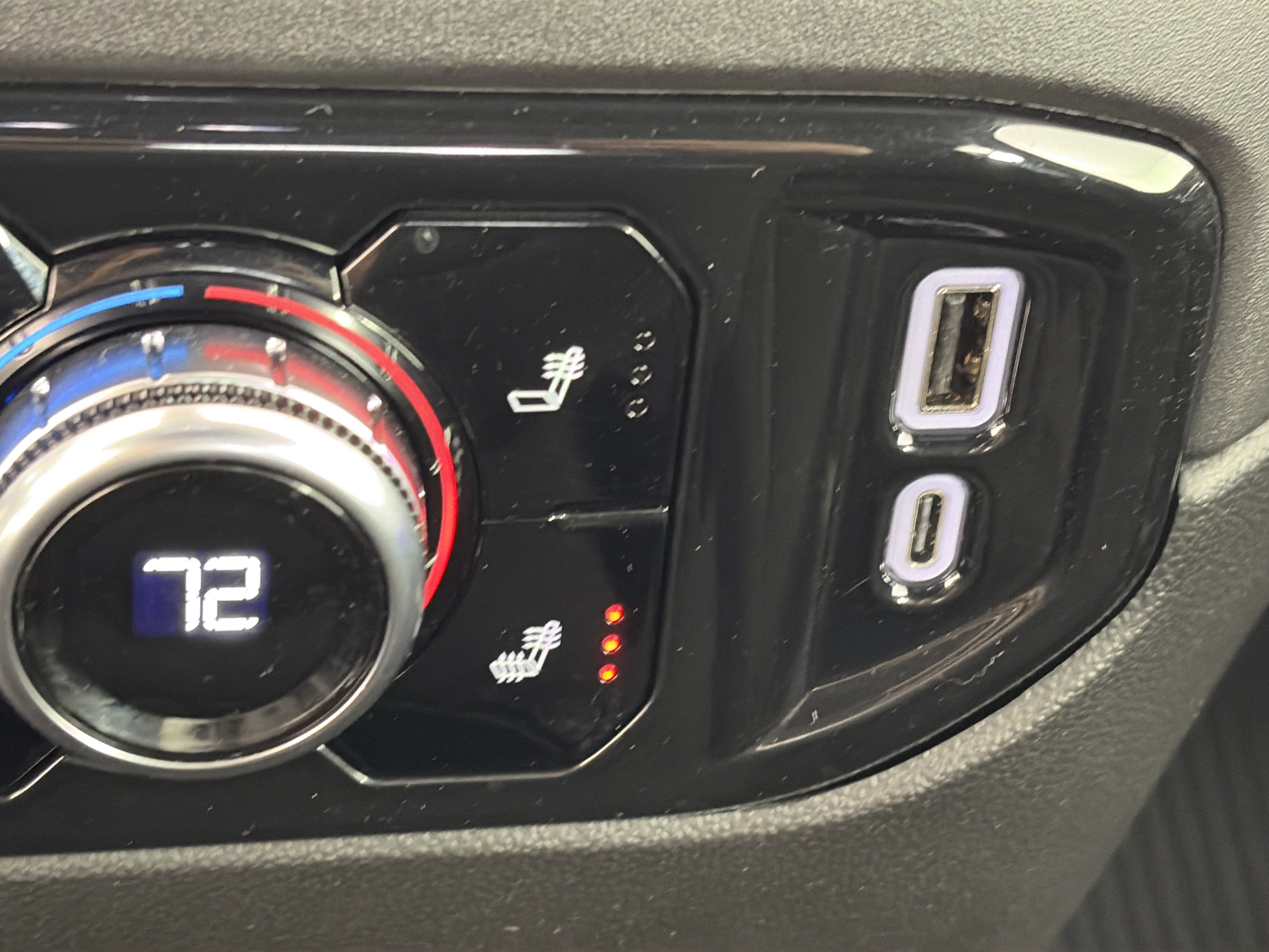 Used 2024 GMC Sierra 1500 SLE AWD/4WD image 25
