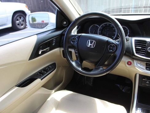 Used 2015 Honda Accord EX-L image 6