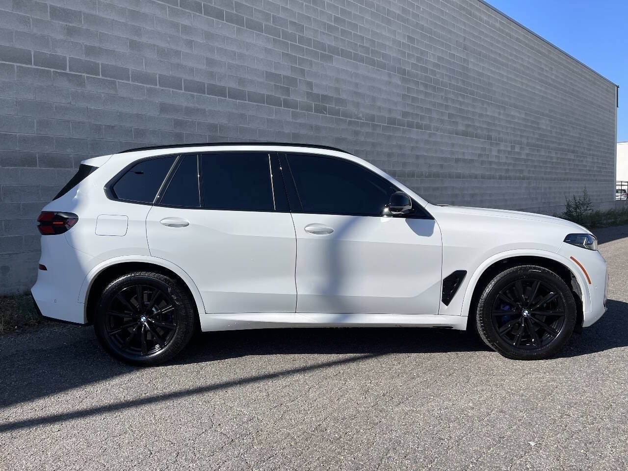 Used 2026 BMW X5 M60i AWD/4WD image 6