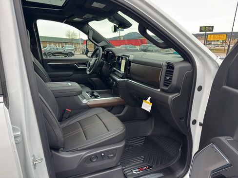 New 2026 Chevrolet Silverado 3500 High Country w/ High Country Premium Package image 25