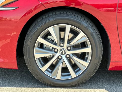 Used 2020 Lexus ES 350 w/ Premium Package FWD image 13