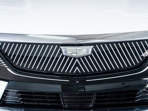 Used 2025 Cadillac Escalade IQ Luxury 2 image 16