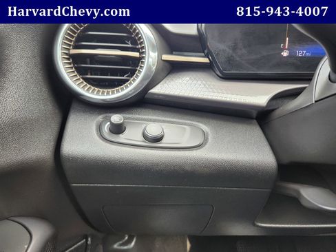 Used 2025 Chevrolet Trax ACTIV w/ Sunroof Package image 22