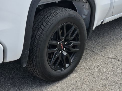 Used 2023 GMC Sierra 1500 Elevation AWD/4WD image 9