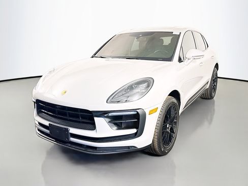 Used 2022 Porsche Macan S w/ Premium Package Plus AWD/4WD image 4