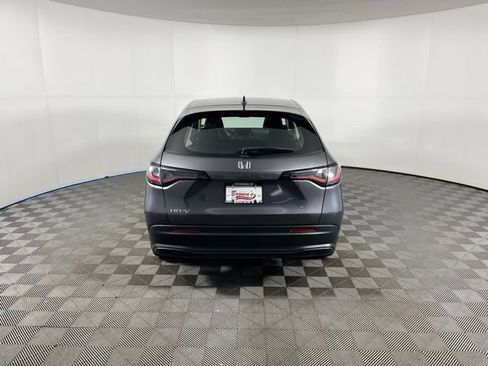Used 2023 Honda HR-V LX image 5