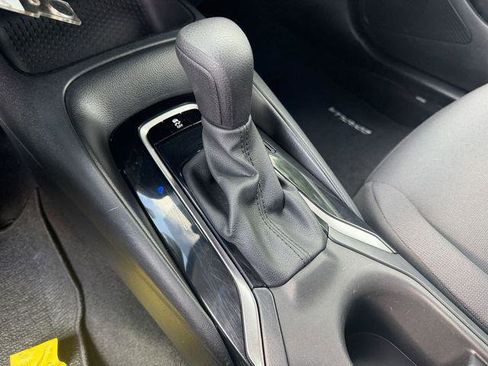 Certified 2024 Toyota Corolla LE image 17