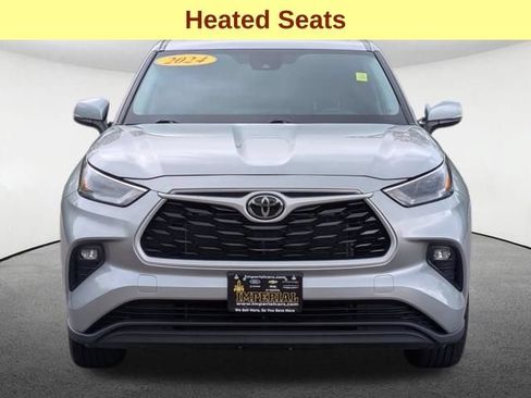 Certified 2024 Toyota Highlander LE AWD/4WD image 13
