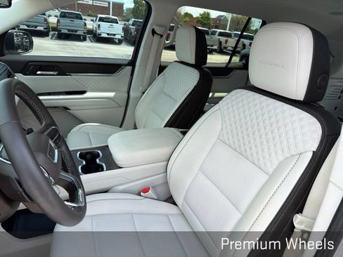 Used 2024 GMC Acadia Denali w/ LPO, Floor Liner Package FWD image 18